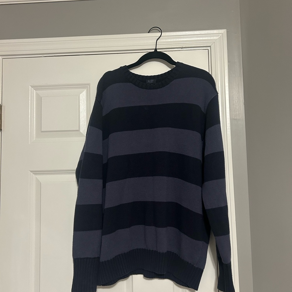 Brandy Melville Navy and Gray Striped Crewneck Sweater